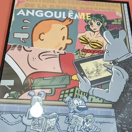 De Charme Avec Piscine Chauffee, Jardin Privatif Et Equipements Bebes, A 15 Min D'angouleme - Fr-1-653-16