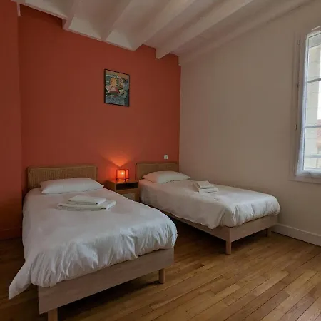 De Charme Avec Piscine Chauffee, Jardin Privatif Et Equipements Bebes, A 15 Min D'angouleme - Fr-1-653-16 Vars (Charente)