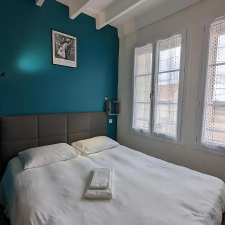 De Charme Avec Piscine Chauffee, Jardin Privatif Et Equipements Bebes, A 15 Min D'angouleme - Fr-1-653-16