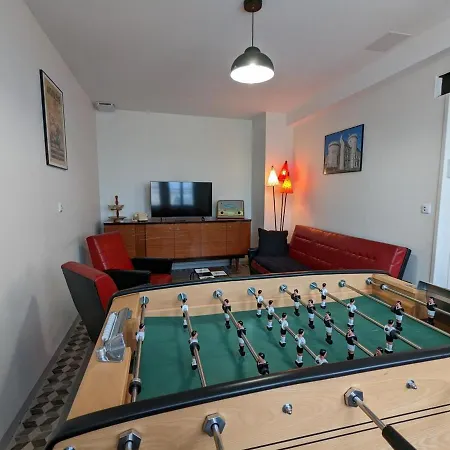 別荘 De Charme Avec Piscine Chauffee, Jardin Privatif Et Equipements Bebes, A 15 Min D'angouleme - Fr-1-653-16